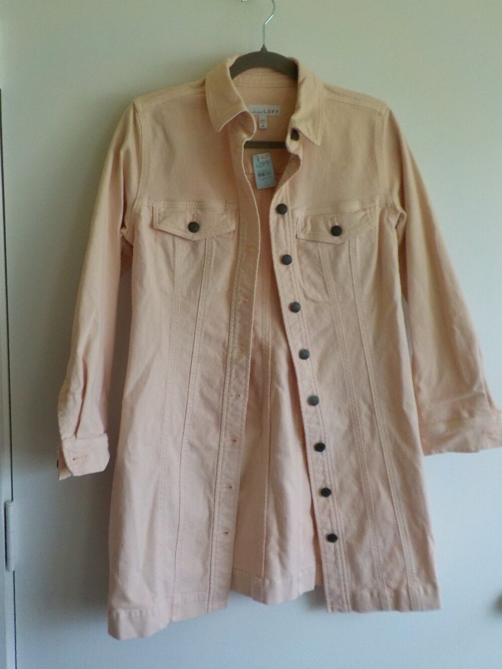LOFT Denim Jacket - 4 Petite - Pale Pink Long Length Button Up Collar (2374)